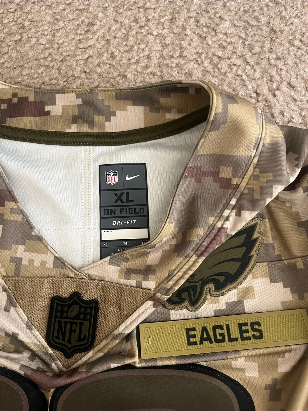 Philadelphia Eagles Salute to Service Jersey 86 Ertz XL Nike NFL NWOT